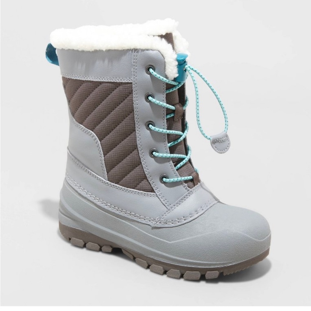 Girls boots size 6